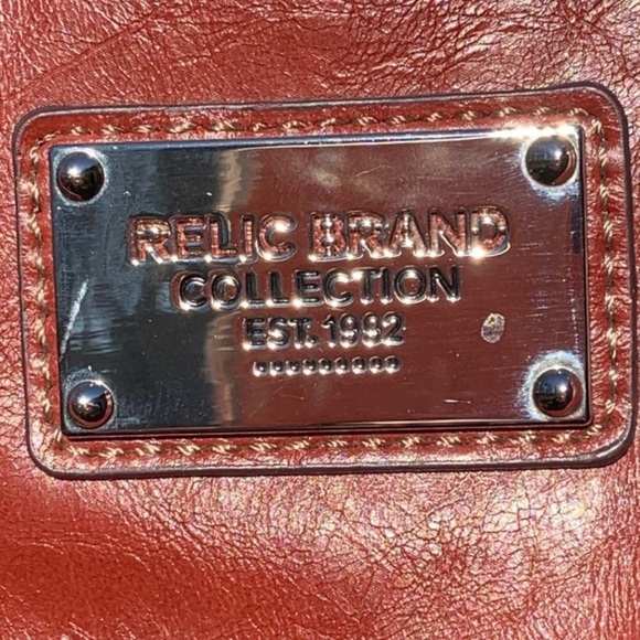 VTG RELIC Rust-Colored Vegan Leather Pocket Hobo Bag - Picture 4 of 13